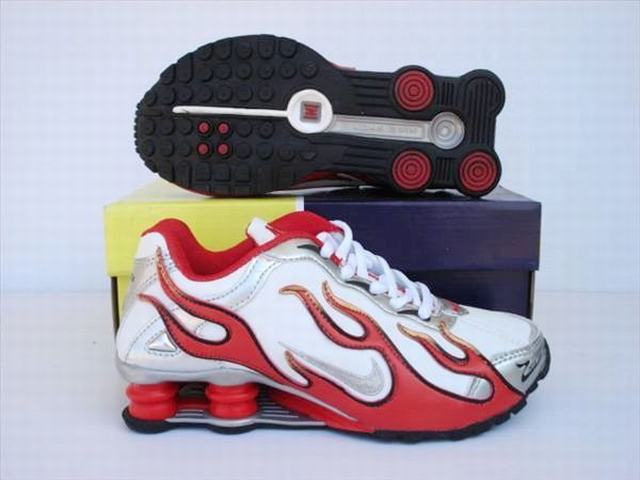 chaussures Shox Torch nike,chaussures Nike Enfant,Nike Shox Torch Enfant Pas Cher