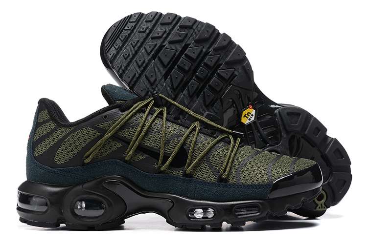 chaussures nike tn requin,nike air max plus utility