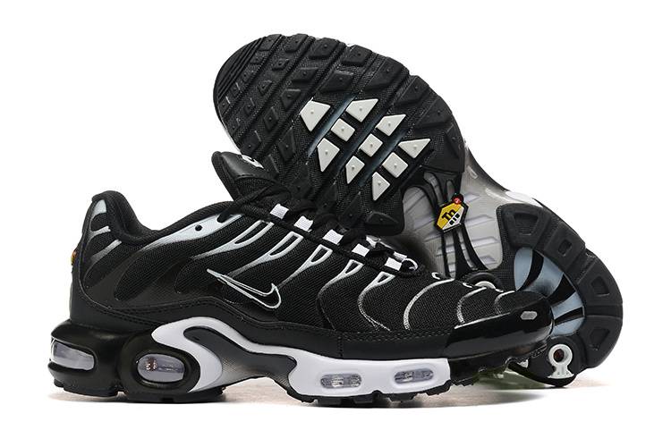 nike tn junior pas cher taille 34,nike air max tn requin