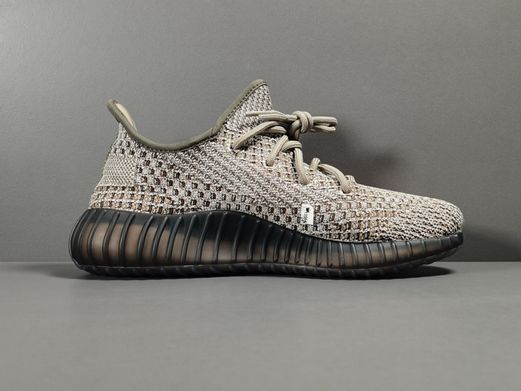 nouvelle adidas yeezy 350 cloud white reflective