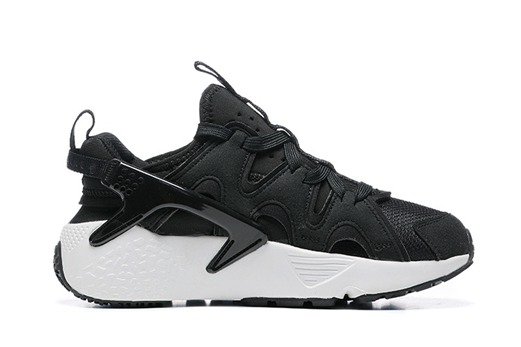 nouvelle air huarache craft black