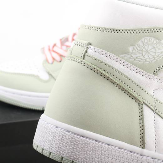 nouvelle air jordan 1 high femme zoom air comfort hare