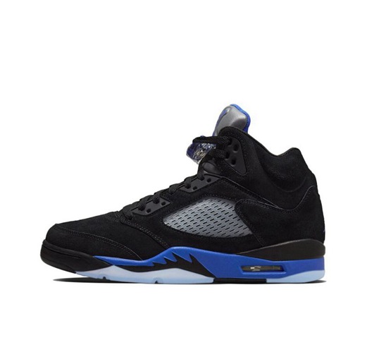 nouvelle air jordan intersport 45€