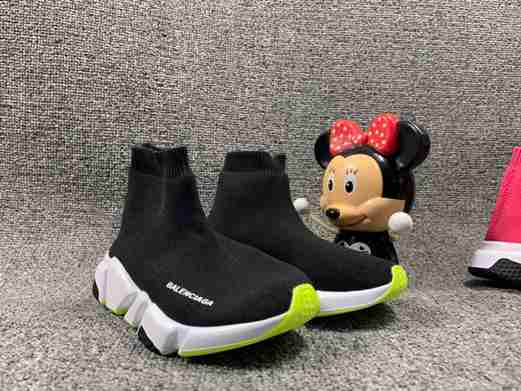 nouvelle balenciaga enfant chaussure a scratch,chaussures balenciaga enfant date