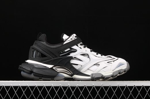 nouvelle balenciaga triple s full black