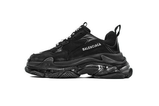 nouvelle balenciaga triple s vestiaire collective