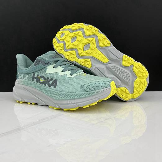 nouvelle basket hoka one one femme marathon