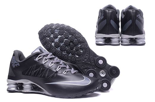 nouvelle basket nike shox rivalry homme