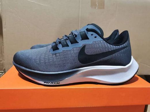 nouvelle basket nike zoom femme montante