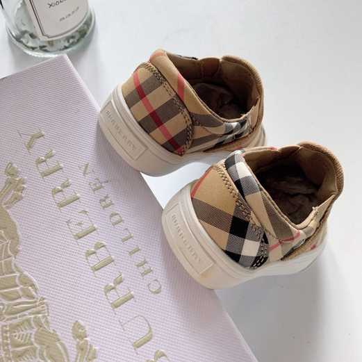 nouvelle bottes burberry enfant,chaussures burberry enfant,chaussures burberry enfant homme prix