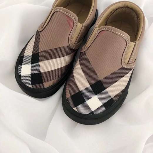 nouvelle chaussure burberry enfant,chaussures burberry enfant garcon,chaussures burberry enfant junior