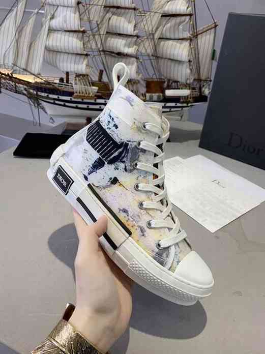 nouvelle chaussures dior homme un peu cher