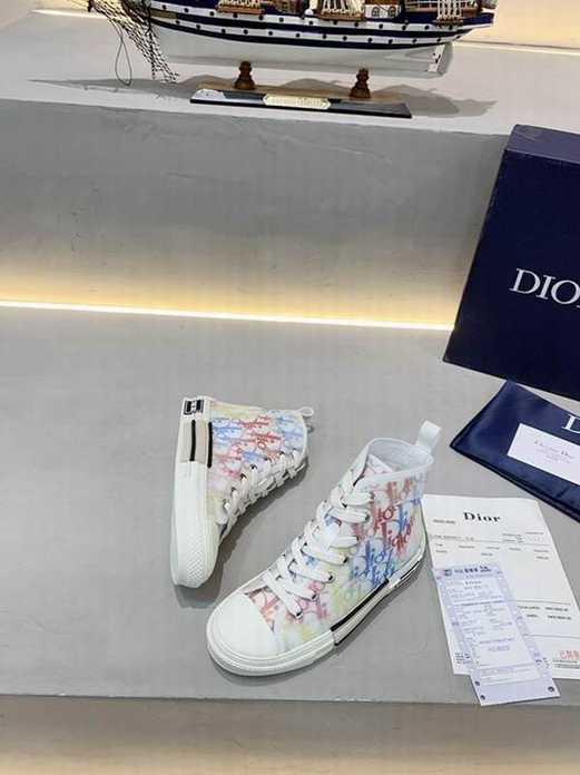 nouvelle chaussures dior homme utilisation