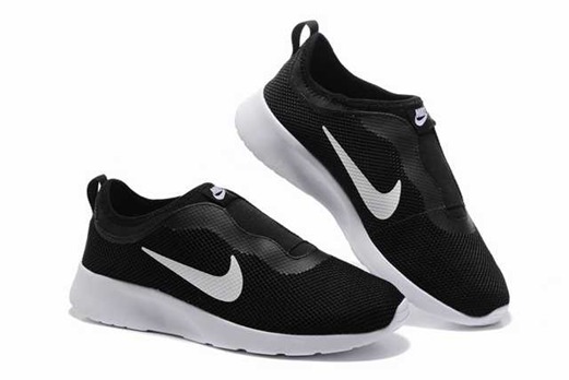 nouvelle chaussures nike tanjun femme le bon coin