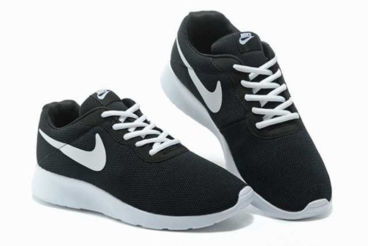 nouvelle chaussures nike tanjun femme quelle taille choisir