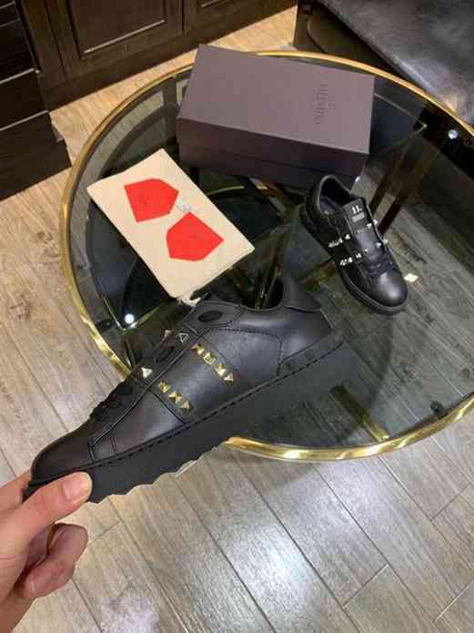 nouvelle chaussures valentino garavani