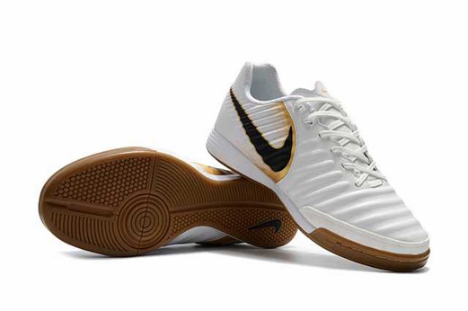 nouvelle chuteira nike tiempo legend 9 club futsal,is nike tiempo leather,nike tiempo anti clog