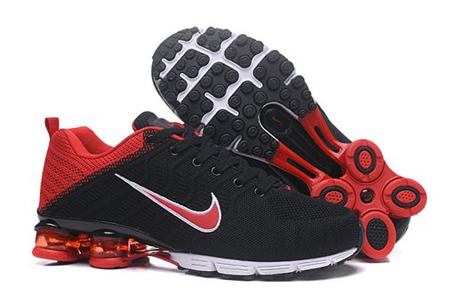 nouvelle comme des garcons x nike shox