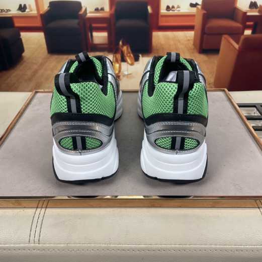 nouvelle dior sneakers transparent