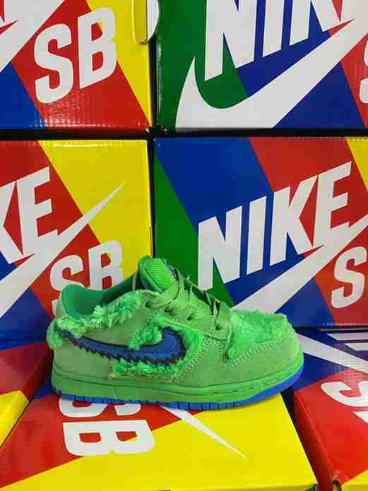 nouvelle dunk sb enfant haut de gamme,nike dunk sb enfant chaussea,nike sb dunk green