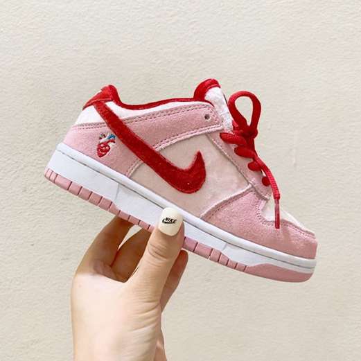 nouvelle dunk sb enfant jd sport,nike dunk sb enfant haute,nike sb dunk supreme