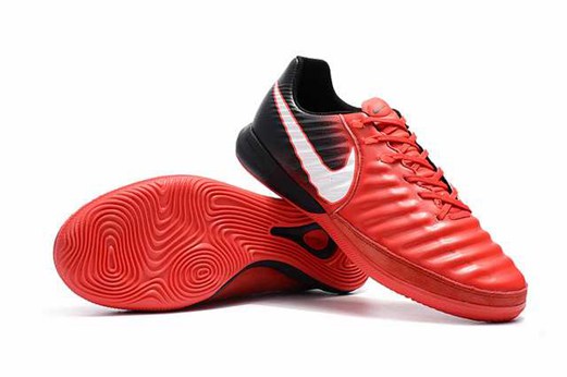 nouvelle football players wear nike tiempo,legend 9 nike tiempo,nike tiempo crampon noir