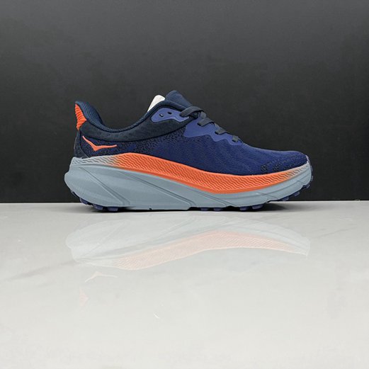 nouvelle hoka one one innovation shoe