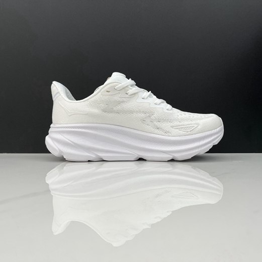 nouvelle hoka one one tor ultra low jp