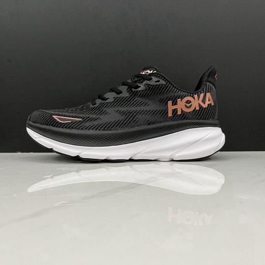 nouvelle hoka one one zero gravity technology