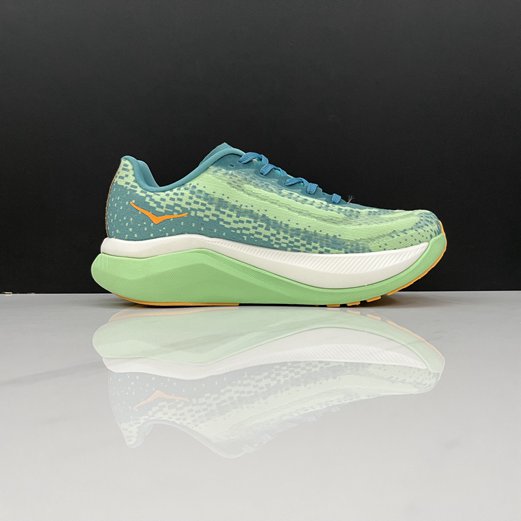 nouvelle intersport hoka one one