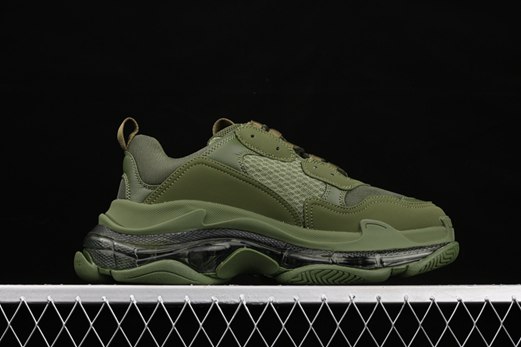 nouvelle is balenciaga triple s true to size