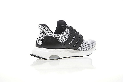 nouvelle mens adidas ultraboost 22 running shoes