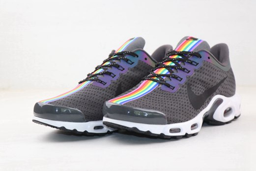 nouvelle nike air max tn x mercurial boots