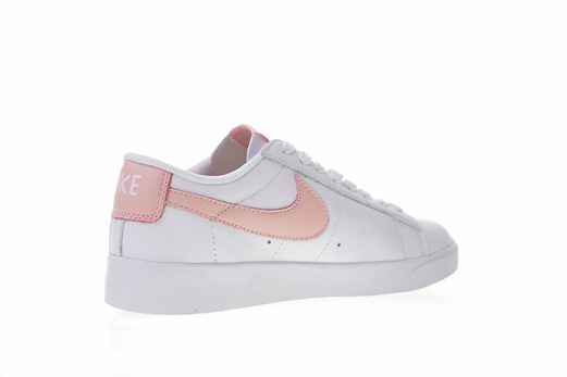 nouvelle nike blazer femme chaussure et blanc,nike blazer taille 43 pas cher