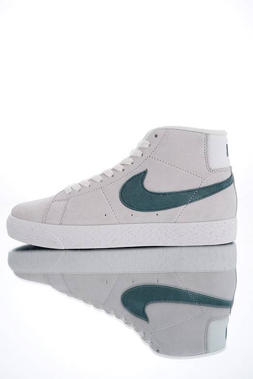 nouvelle nike blazer rose et blanche