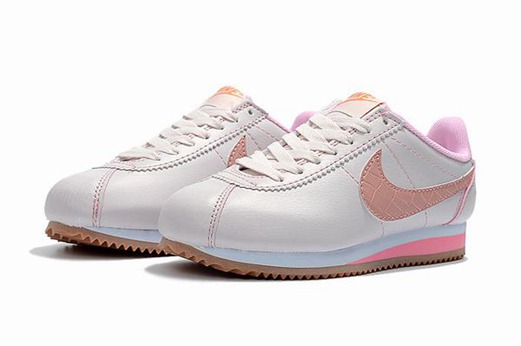 nouvelle nike cortez pas cher intersport,nike cortez pas cher ultra moire femme