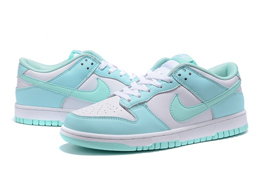 nouvelle nike sb dunk low born x raised one block at a time