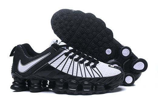 nouvelle nike shox grise