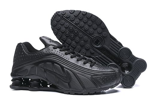 nouvelle nike shox r4 metallic gold black