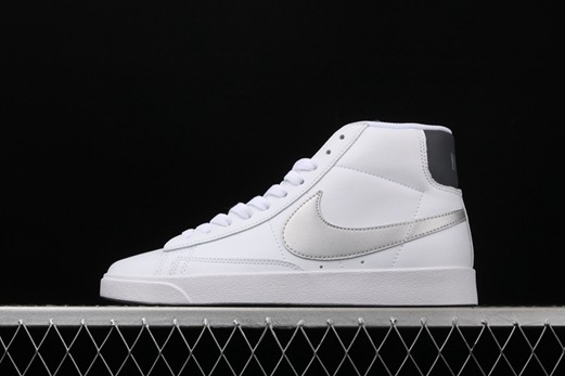 nouvelle nike womens blazer tennis shoes