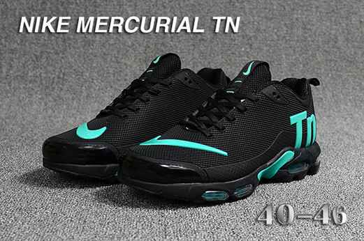 nouvelle paire de tn requin