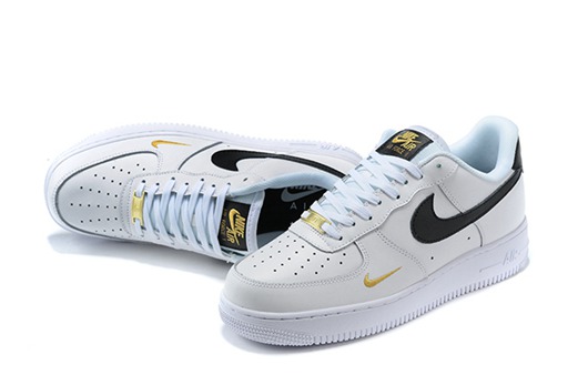 nouvelle stussy air force 1 low