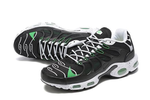 nouvelle womens nike air max tailwind size 10