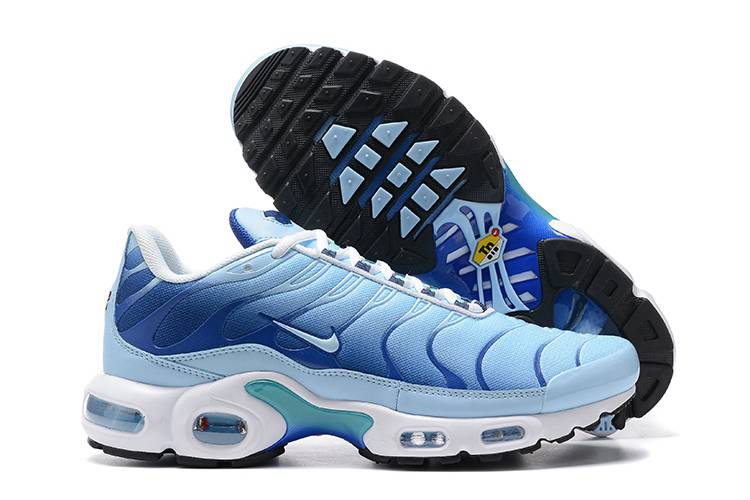 site nike tn pas cher,nike tn requin blanche homme